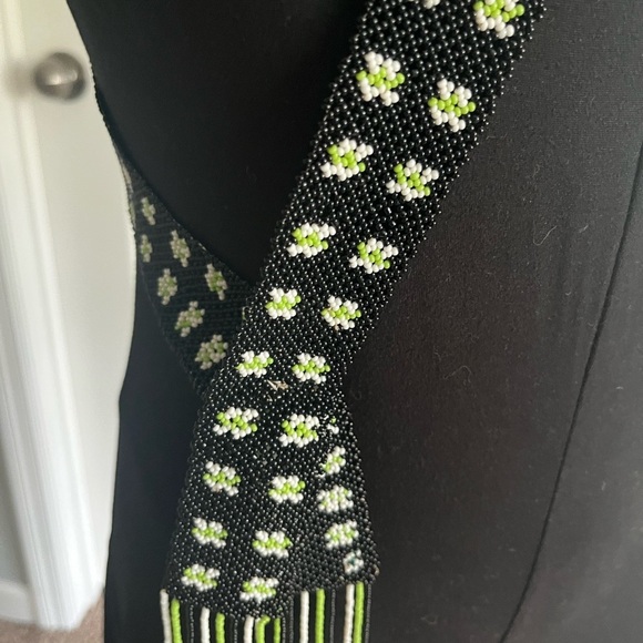 Handmade micro seed bead belt with fringe black, green, white vintage wrap belt - Picture 10 of 13